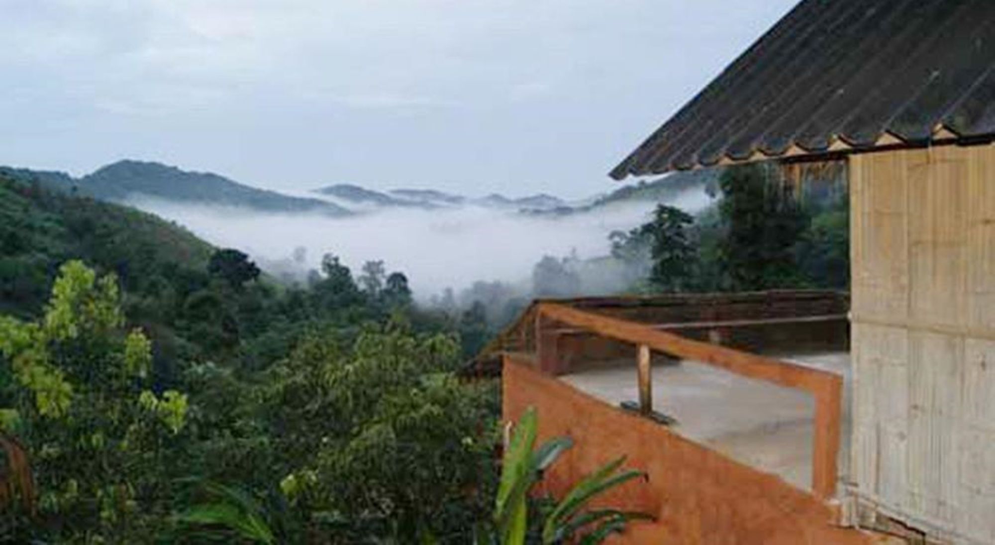 Вилла Akha Hill House Чианграй Экстерьер фото